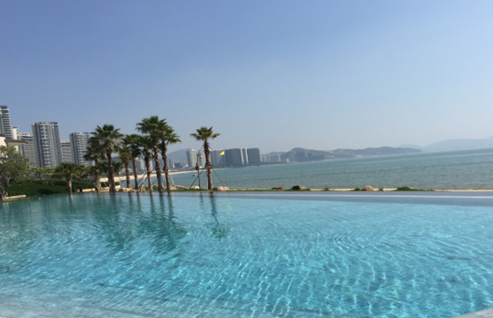 華潤艾美酒店嬉水池